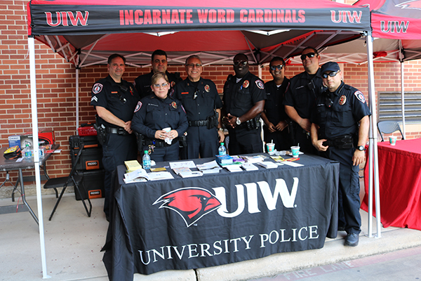2016 national night out photo uiw police department