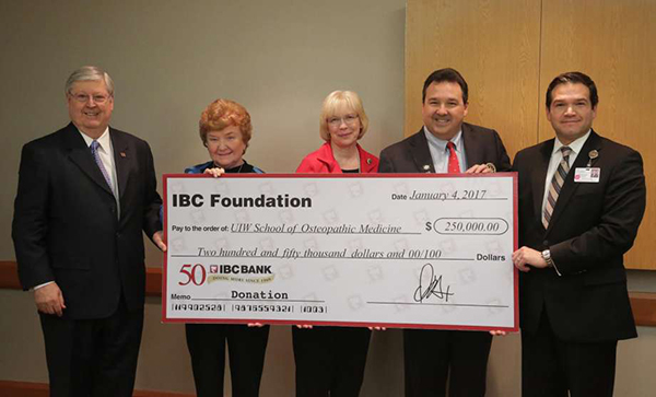 2017 ibc bank check presentation to uiw school of osteopathic medicine