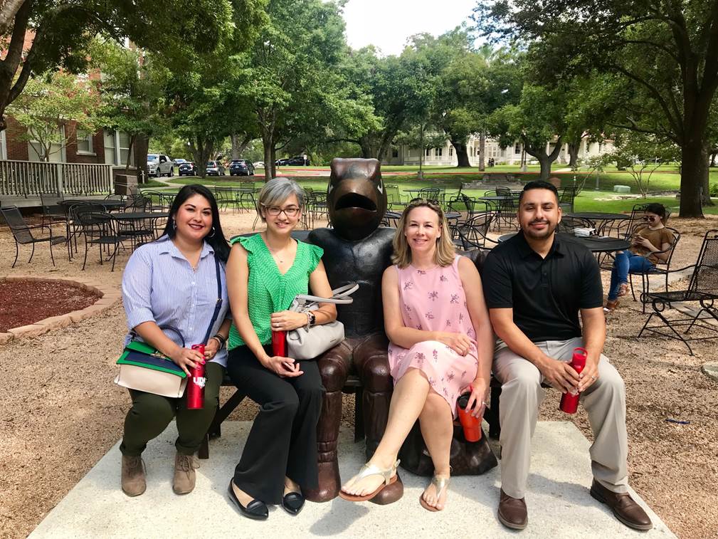 HR Welcomes New Employees UIW