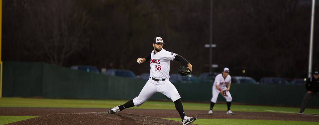 A UIW baseball player throws a baseball